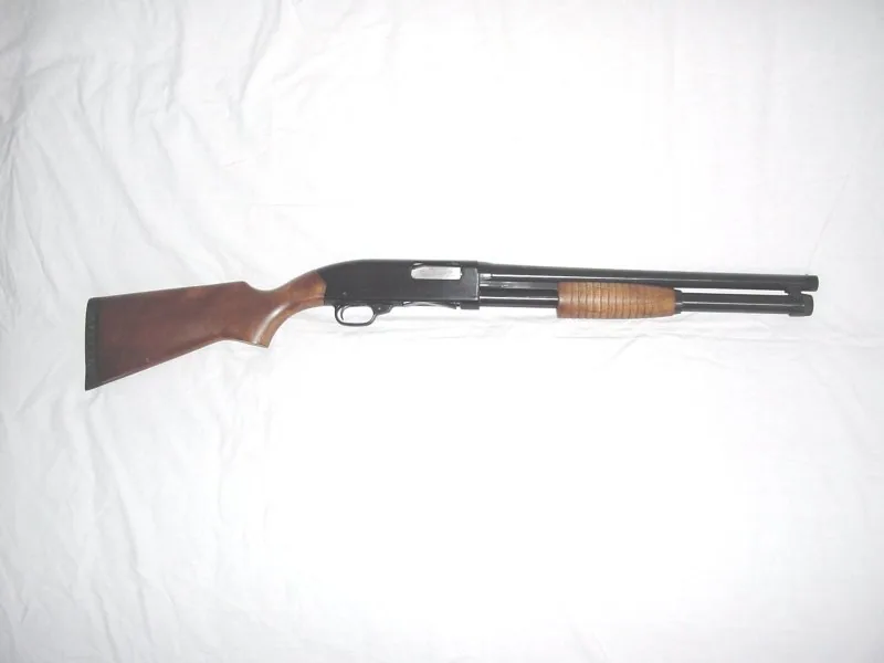 Winchester 1200 by Winchester