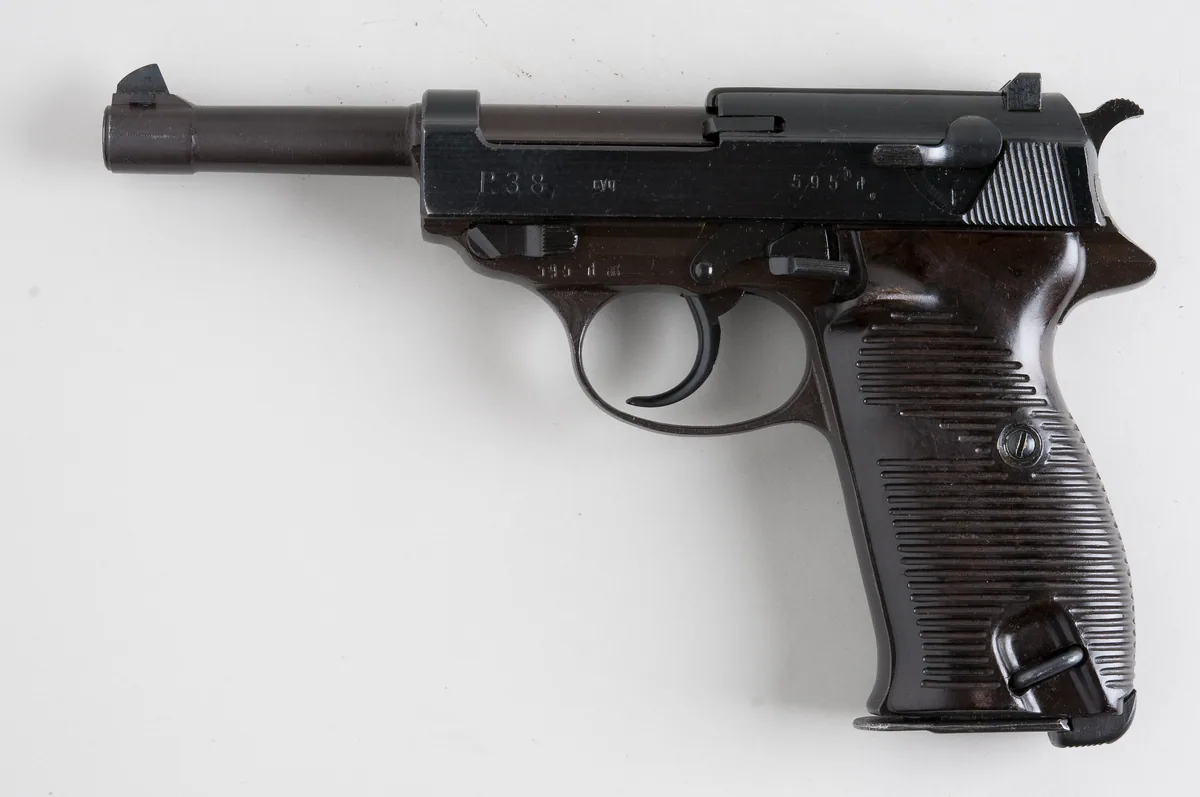 Walther P38 by Walther