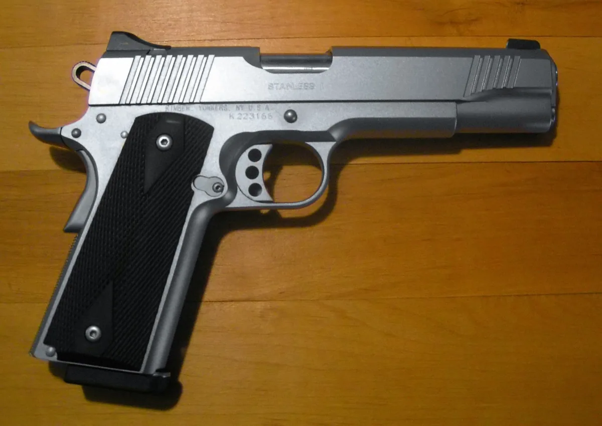 Kimber Custom by Kimber