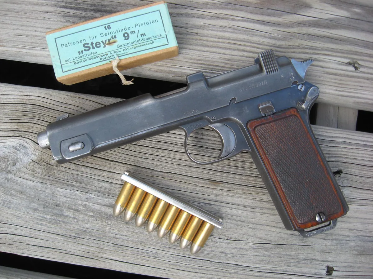 Steyr M1912 by Steyr