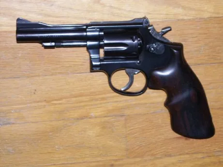 S&W Model 15 by Smith & Wesson